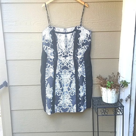 City Chic Lace Affair Printed Sheath Dress With Straps XL 24 NWT NEW - Picture 6 of 11